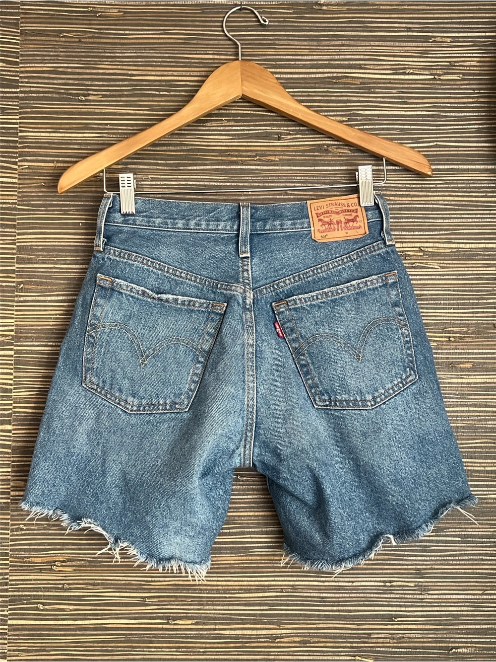 Levis 501 Button Fly Shorts High Rise Mid-Thigh Jean Shorts SZ 25 - Picture 8 of 16